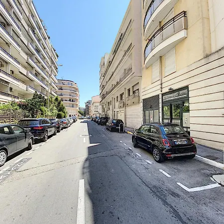 Majestic - Del3535 - Studio Apartament